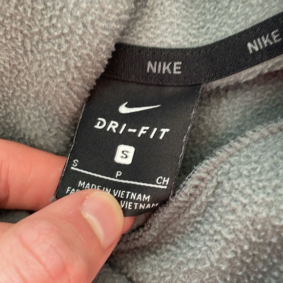 Nike Hoodie - Picture 2 of 3